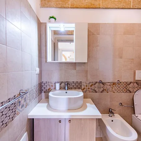 בית נופש Soffio Di Mare Libeccio Torre Pali
